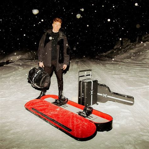 louis vuitton shaun white|Shaun White Says Virgil Abloh Influenced His New Whitespace .